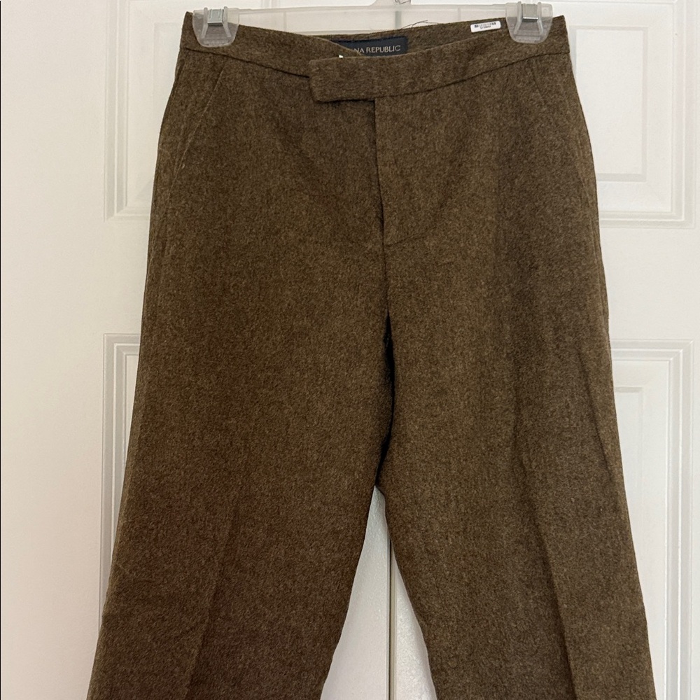 Banana Republic Women's Tan Straight Leg Pants
